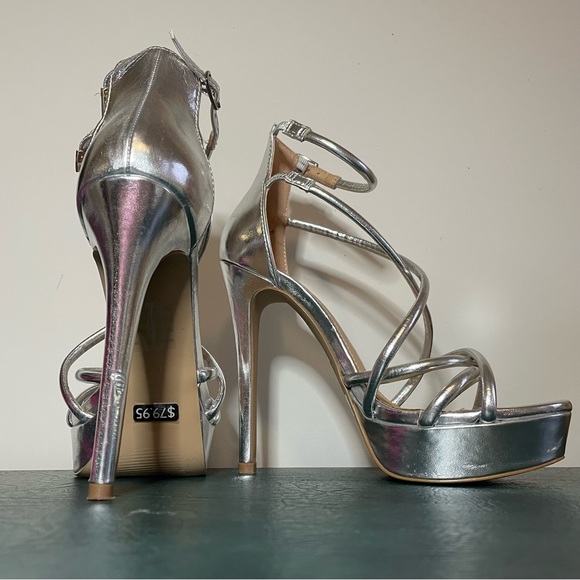 NOVO Sz6 Perri silver platform stiletto heels LIKE NEW - Picture 6 of 9